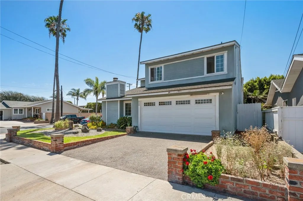 850 Coastline Drive