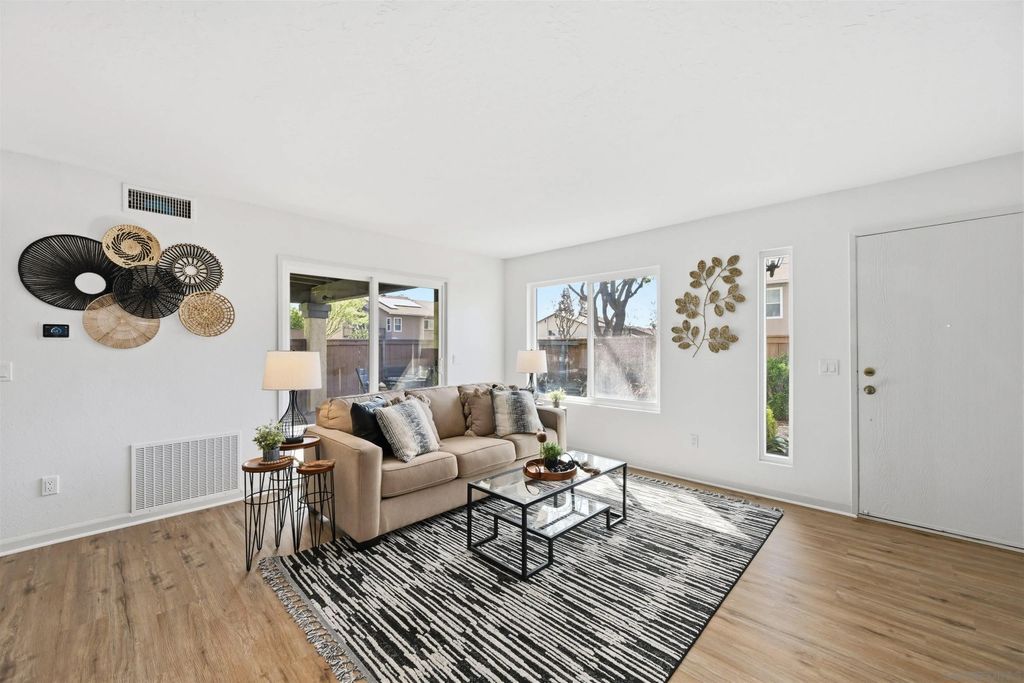 Photo of 10219 Kerrigan St, Santee, CA 92071 (MLS # 260005866)