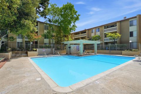 Tiny photo for 1855 Diamond St #114, San Diego, CA 92109 (MLS # 260008517)
