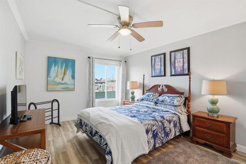 Tiny photo for 1855 Diamond St #114, San Diego, CA 92109 (MLS # 260008517)