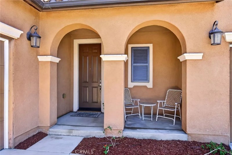 16796 Golden Bluff Loop