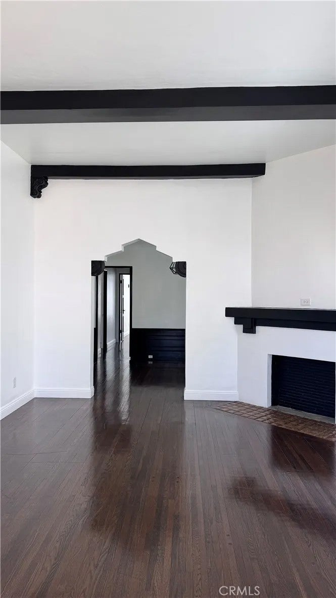 1260 W 81st