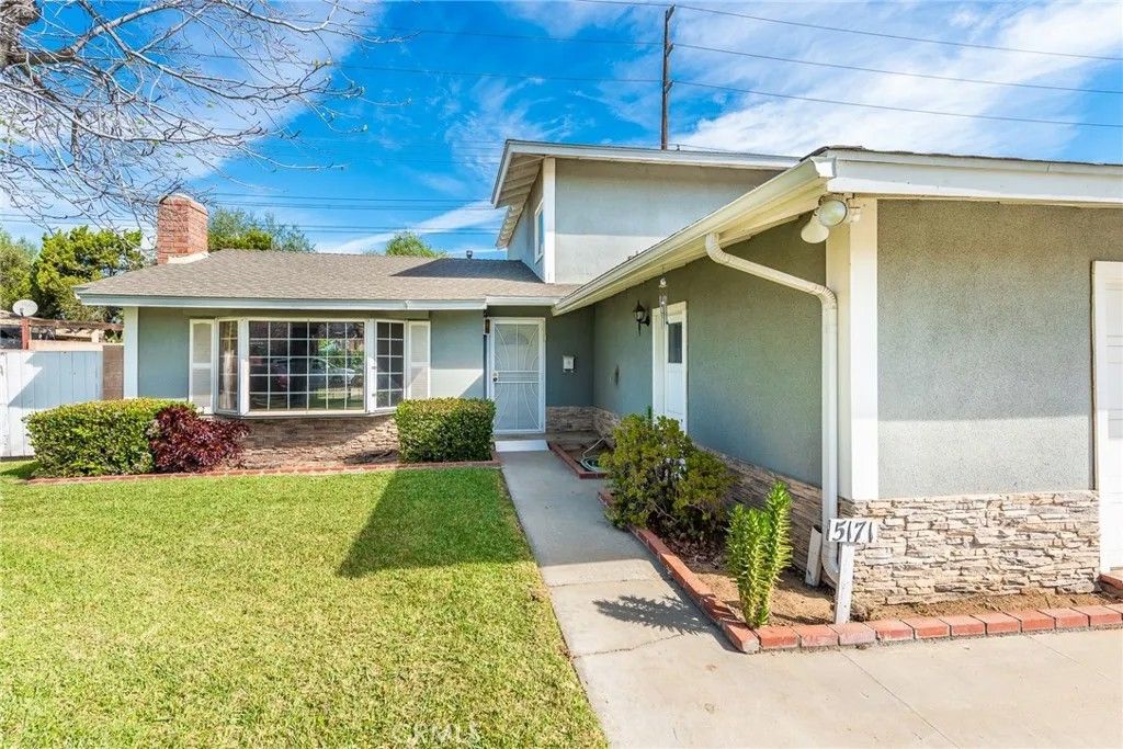 Photo of 5171 Merrill Ave, Riverside, CA 92504 (MLS # IV26057437)