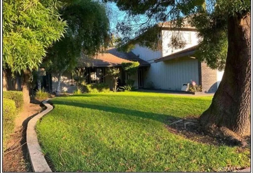 Photo of 1485 Goldenleaf Way, Stockton, CA 95209 (MLS # SR26069309)