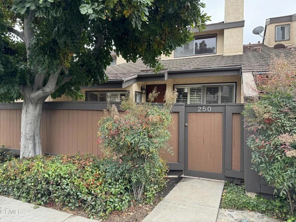 Photo of 250 Cordova Street, Pasadena, CA 91101 (MLS # P1-26554)