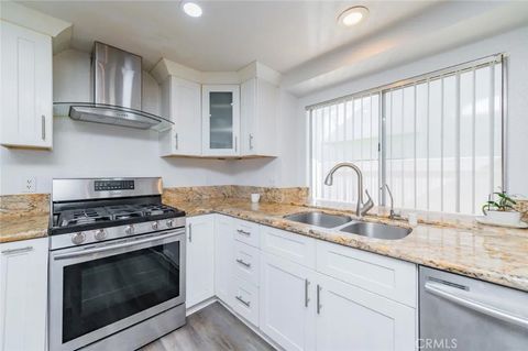 Tiny photo for 15526 Oakhurst Street, Chino Hills, CA 91709 (MLS # TR25237522)