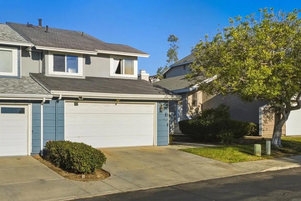 Photo of 320 Rolling Hills Lane, San Marcos, CA 92069 (MLS # NDP2510889)