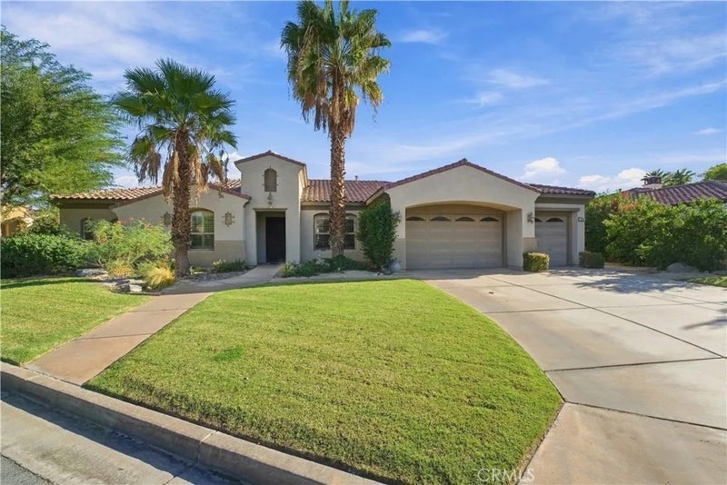 78589 BLACKSTONE Court