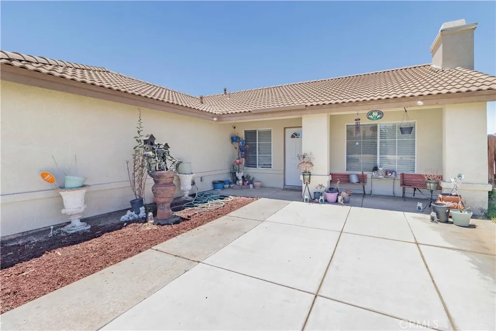 8544 Dove Creek