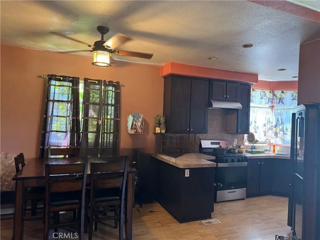 Photo of 12301 San Fernando Rd #202, Sylmar, CA 91342 (MLS # SR26076446)