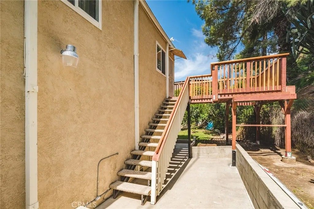 Photo of 500 N Sunset Canyon Drive #Back, Burbank, CA 91501 (MLS # GD26060392)