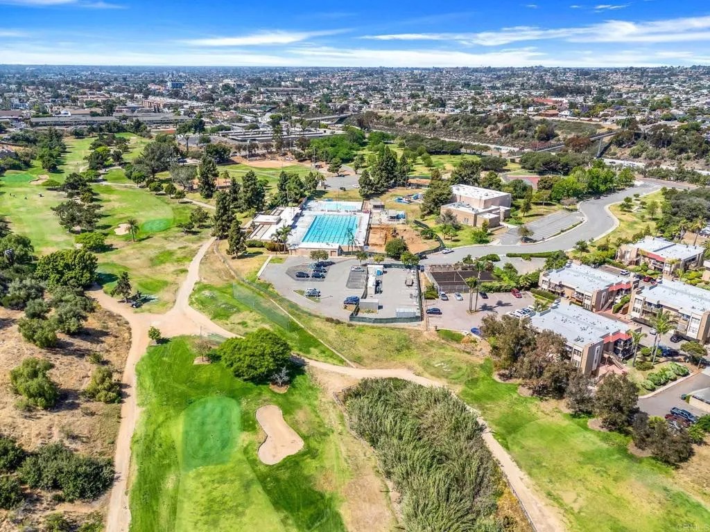 1915 Via Las Palmas 32A