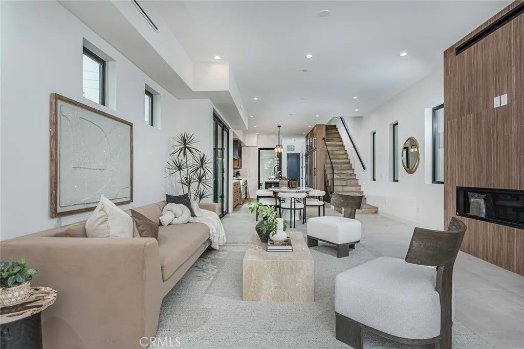 Photo of 328 3rd, Huntington Beach, CA 92648 (MLS # CV25280759)