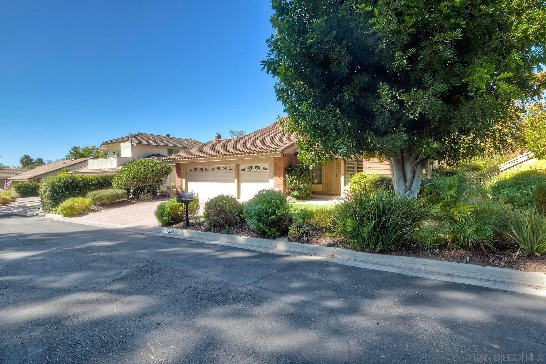 17220 Merlot Pl