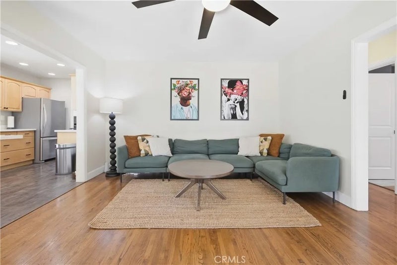 5528 Briercrest