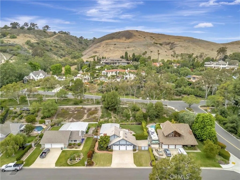 Photo of 31861 Via De Linda, San Juan Capistrano, CA 92675 (MLS # OC26096167)