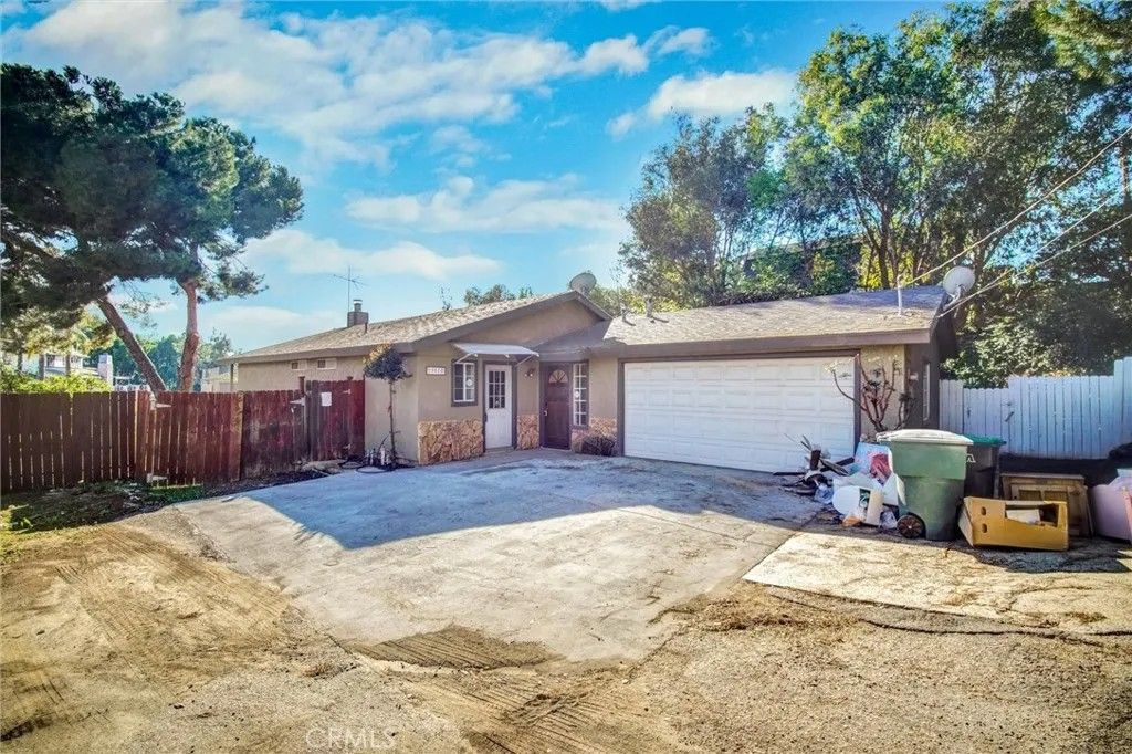 Photo of 19020 Diplomat Ave, Corona, CA 92881 (MLS # PW26043048)