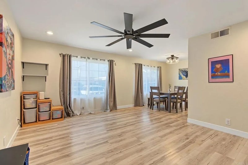 2039 Manzana Way