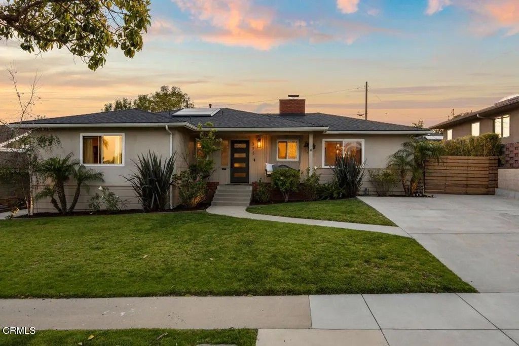 Photo of 373 Dorothy Avenue, Ventura, CA 93003 (MLS # V1-35917)