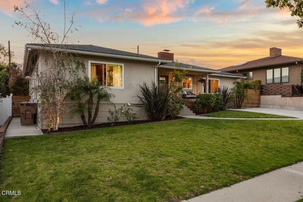 Photo of 373 Dorothy Avenue, Ventura, CA 93003 (MLS # V1-35917)