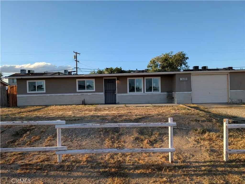 Photo of 8711 Aspen Ave, California City, CA 93505 (MLS # GD26090250)