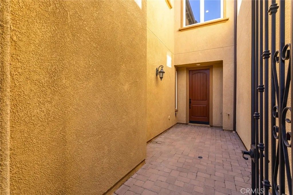 Photo of 11232 Paseo Del Cielo #120, Porter Ranch, CA 91326 (MLS # SR26050365)