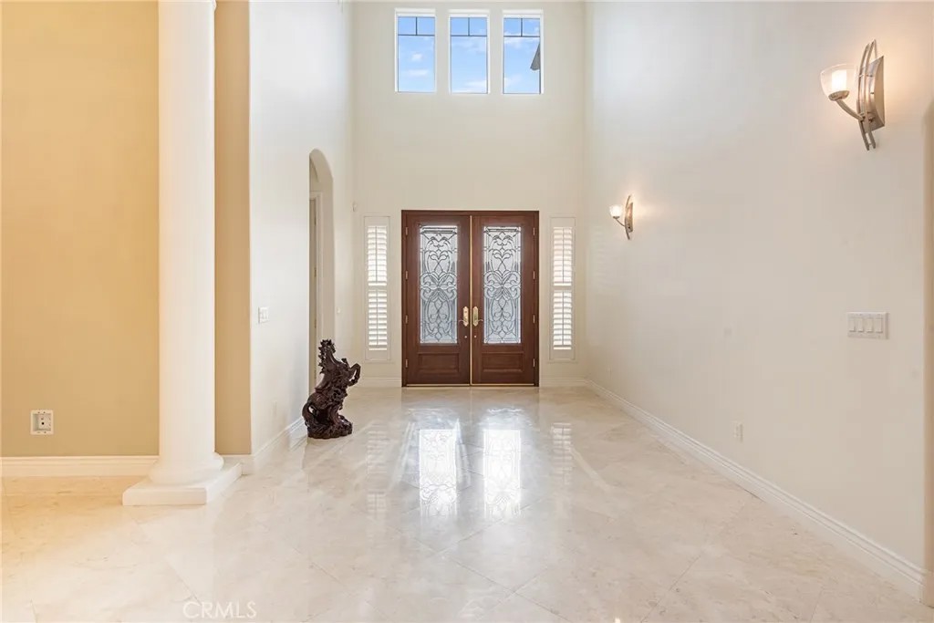 21819 E Chestnut Court