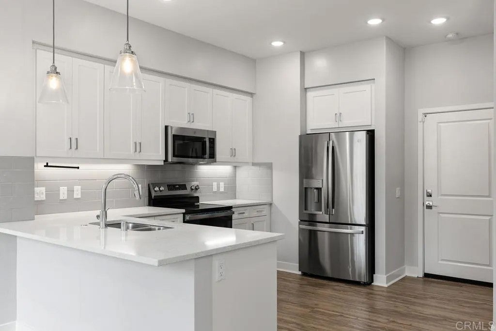 Photo of 135 Avenida Chapala #103, San Marcos, CA 92069 (MLS # NDP2606461)