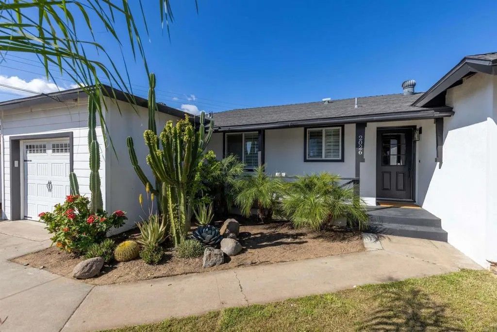 Photo of 2026 Paddy Place, Escondido, CA 92027 (MLS # NDP2601573)