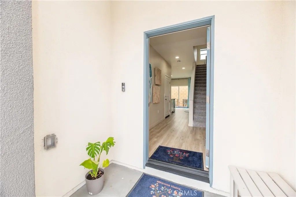 Photo of 14403 maraschino Avenue, Fontana, CA 92335 (MLS # CV26086029)