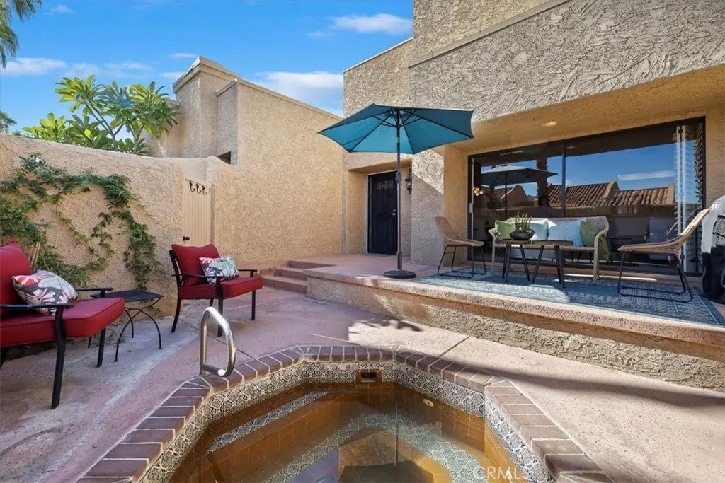 Photo of 73422 Irontree Dr, Palm Desert, CA 92260 (MLS # SW26159347)