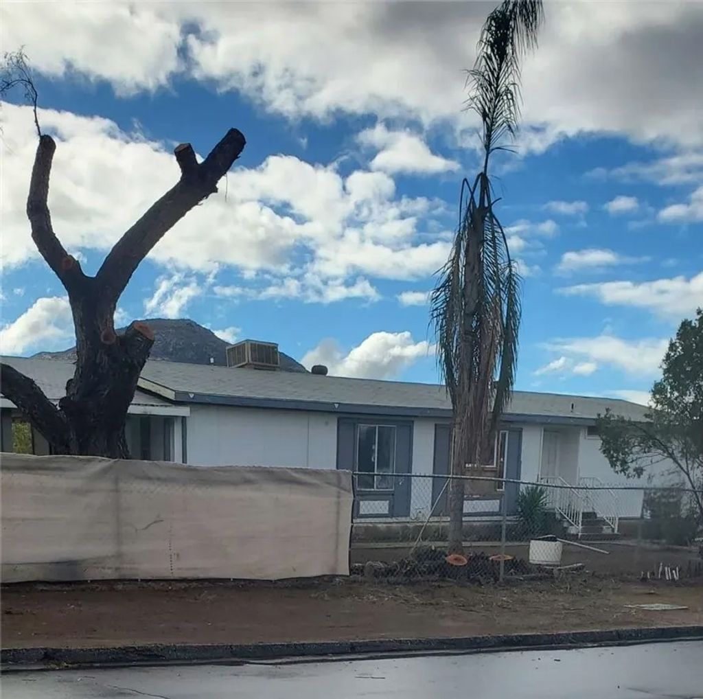 Photo of 31051 Oak Valley Drive, Homeland, CA 92548 (MLS # FR25273222)