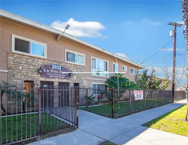 2032 W Linden