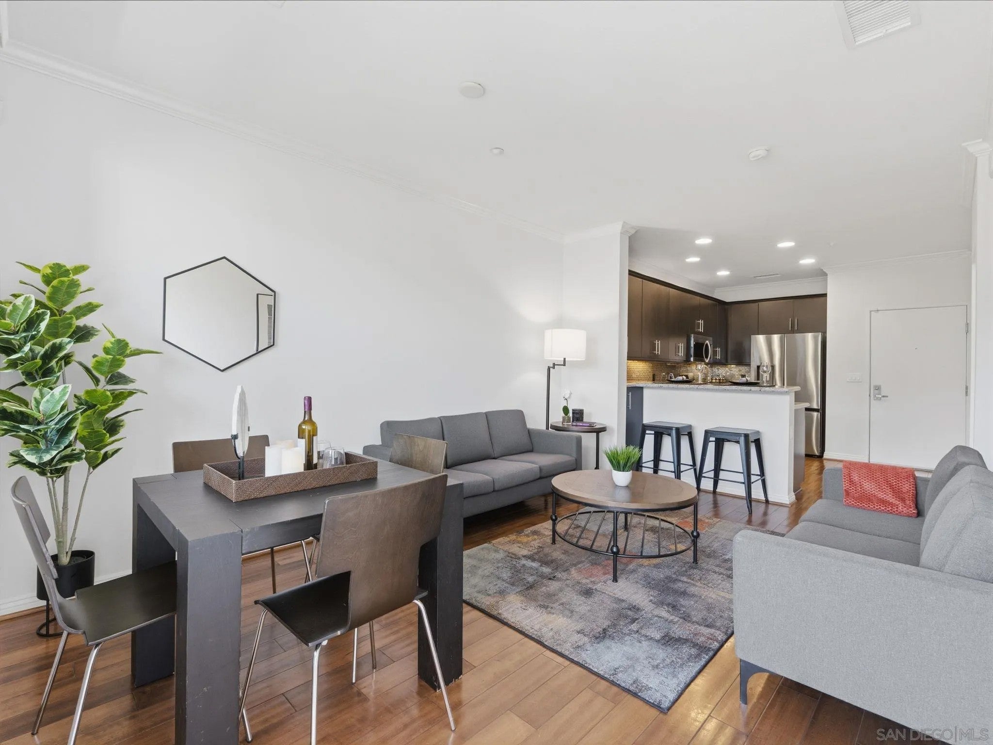 3687 4th Ave 313