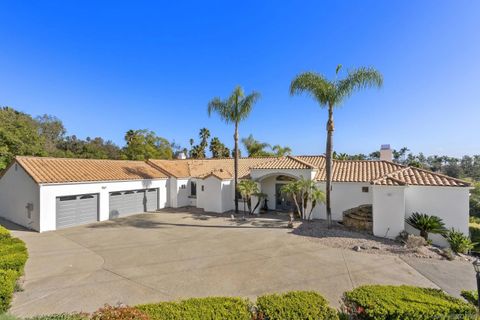 2821 Summit Drive Escondido CA 92025