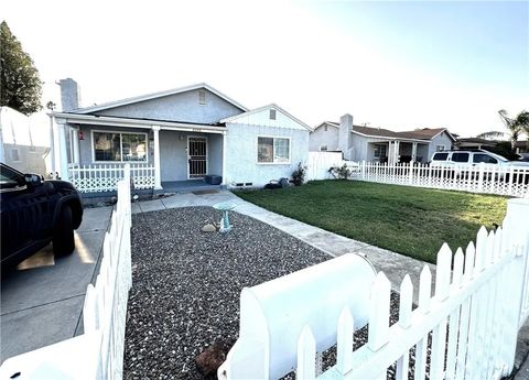 Photo of 8258 Madrona Drive, Fontana, CA 92335 (MLS # IV26101778)