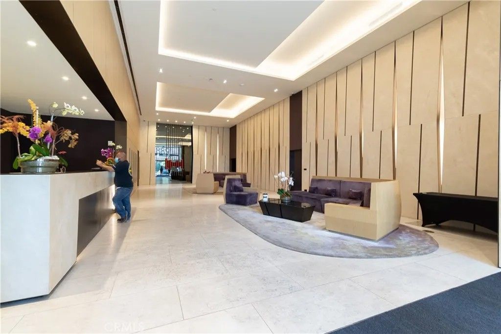 Photo of 889 Francisco Street #2901, Los Angeles, CA 90017 (MLS # TR26084020)