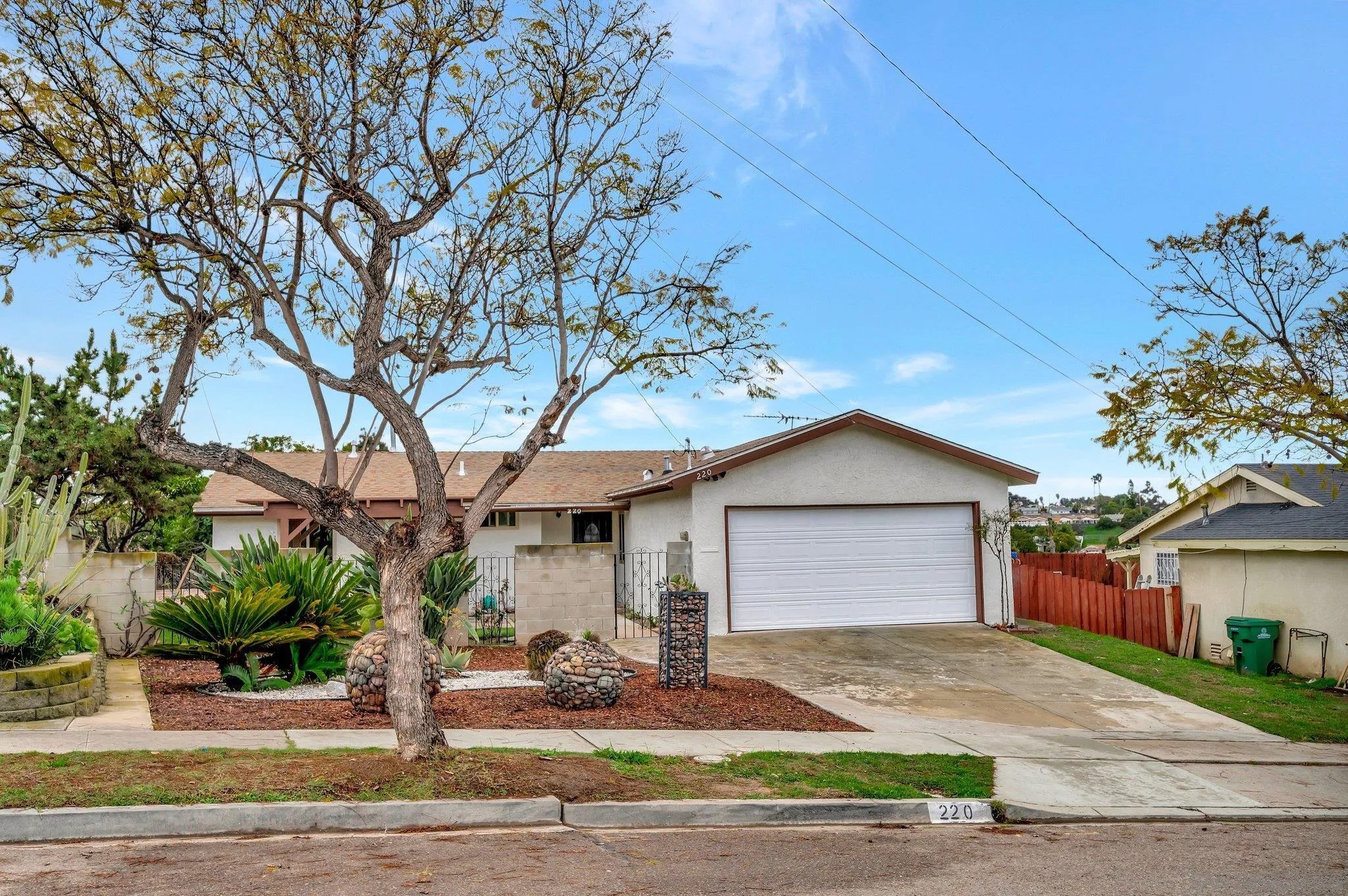 220 Middlebush Dr