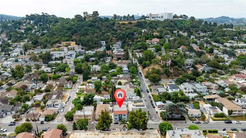 804 E Palmer Ave