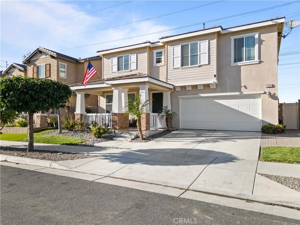 Photo of 13289 Cadenza Dr, Eastvale, CA 92880 (MLS # CV26057182)
