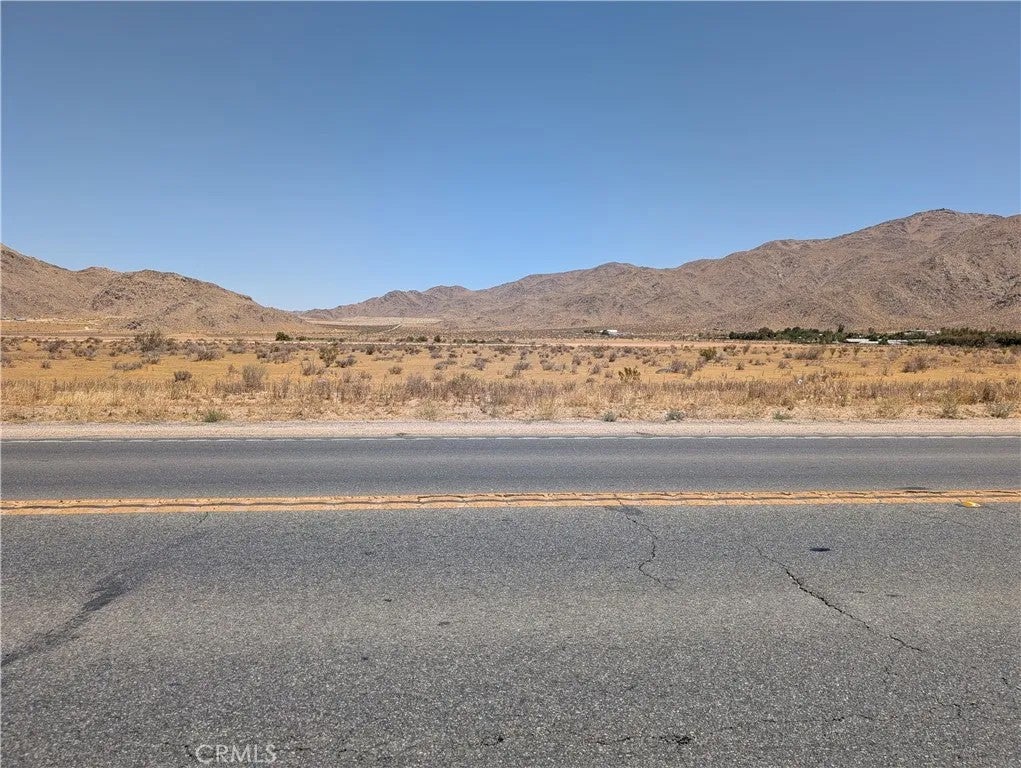 Photo of 0 Highway 18 Parcel #0436-142-74, Apple Valley, CA 92308 (MLS # HD26150045)