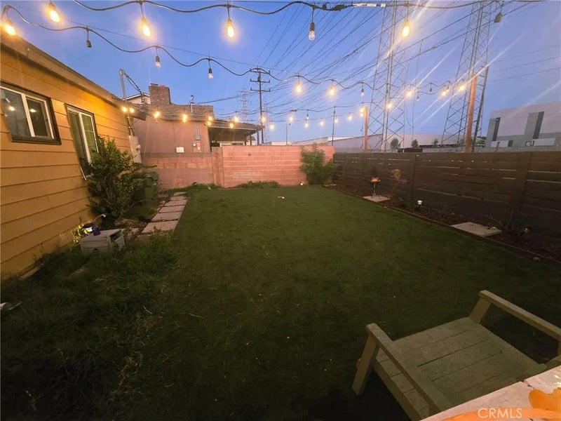 2634 W Billings