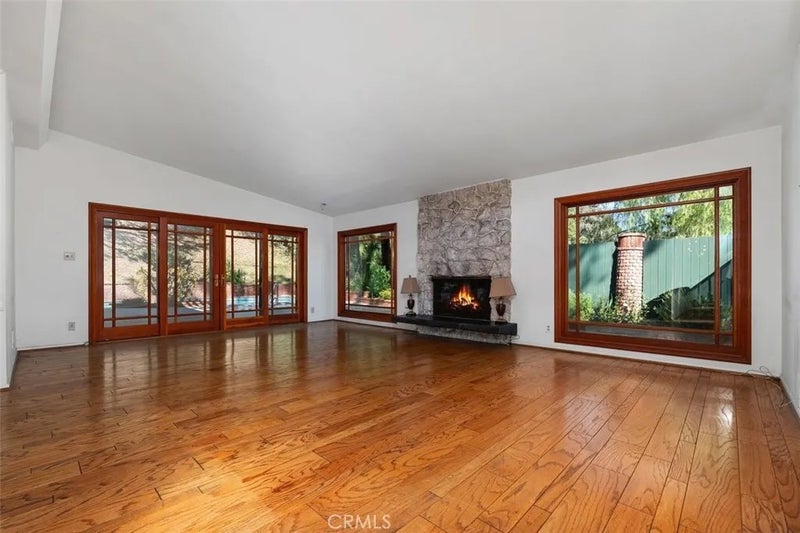 3635 Royal Woods
