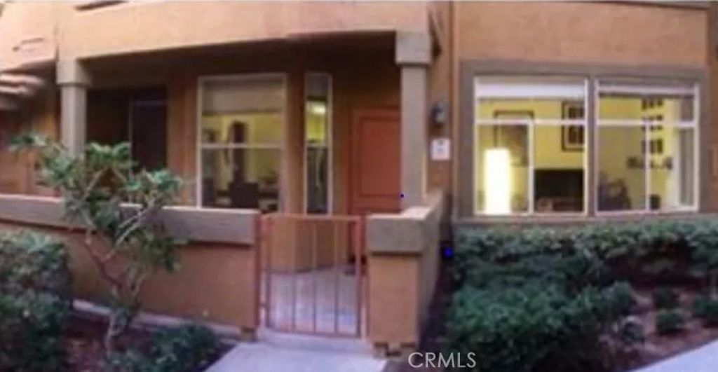 Photo of 19431 Rue De Valore #27B, Lake Forest, CA 92610 (MLS # OC26001049)