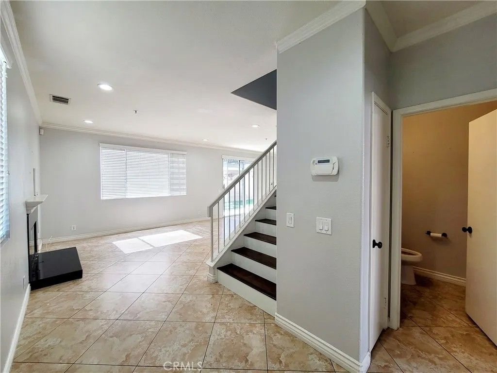 Photo of 13546 Hatcher Place, Fontana, CA 92336 (MLS # AR26048290)