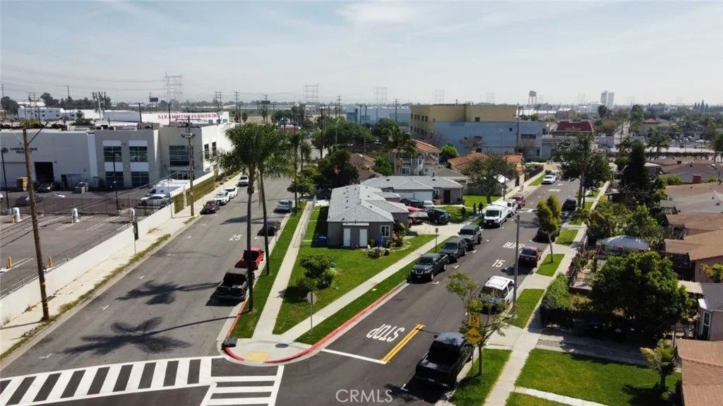 Photo of 4439 E 52nd, Maywood, CA 90270 (MLS # CV26089045)