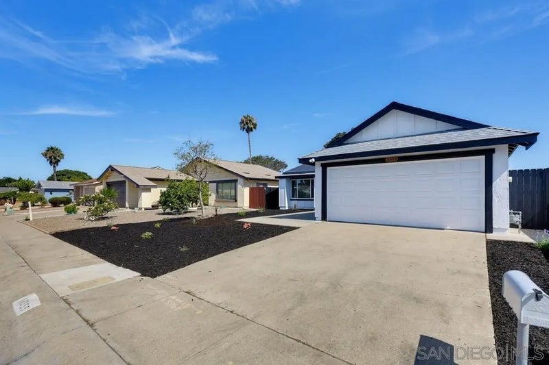 11355 Camarosa Cir