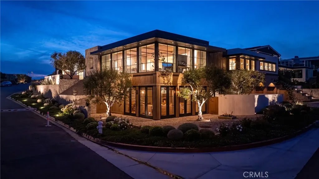 31 Monarch Bay Drive