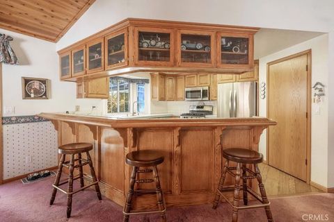 Tiny photo for 351 Feldstrasse Dr, Big Bear, CA 92315 (MLS # PW25246750)