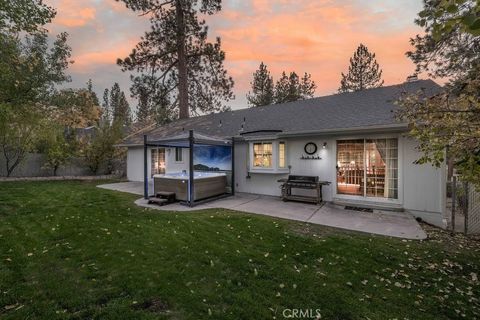 Tiny photo for 351 Feldstrasse Dr, Big Bear, CA 92315 (MLS # PW25246750)